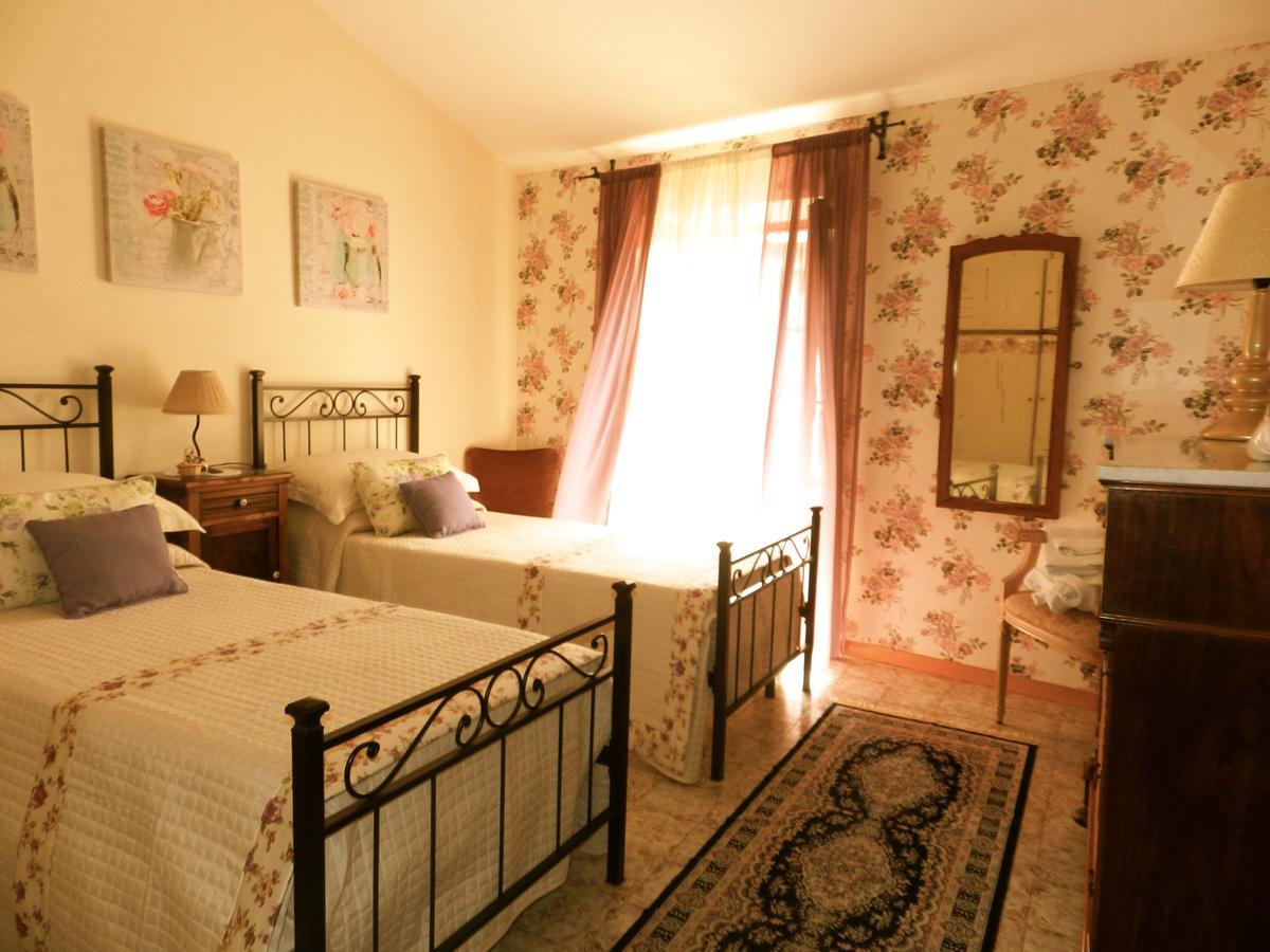 La Scala Fiorita Bed and Breakfast Anagni Eksteriør billede